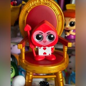 Disney Doorables Ultra Rare Red Card Alice in Wonderland